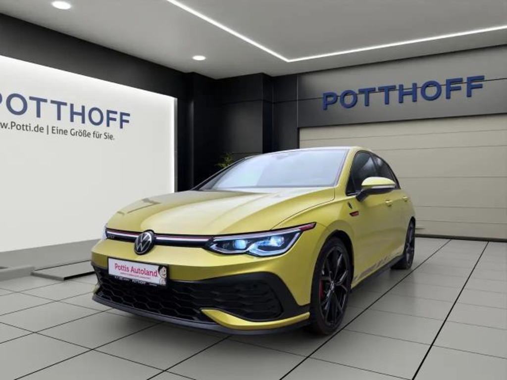 Volkswagen Golf 2023 Benzine