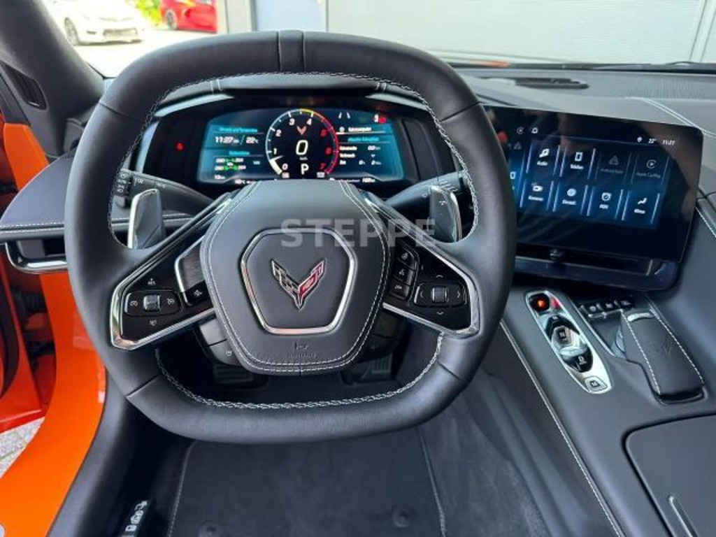 Corvette C8