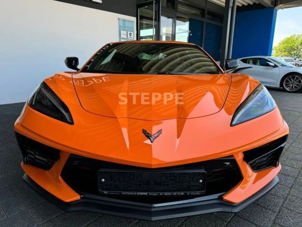 Corvette C8