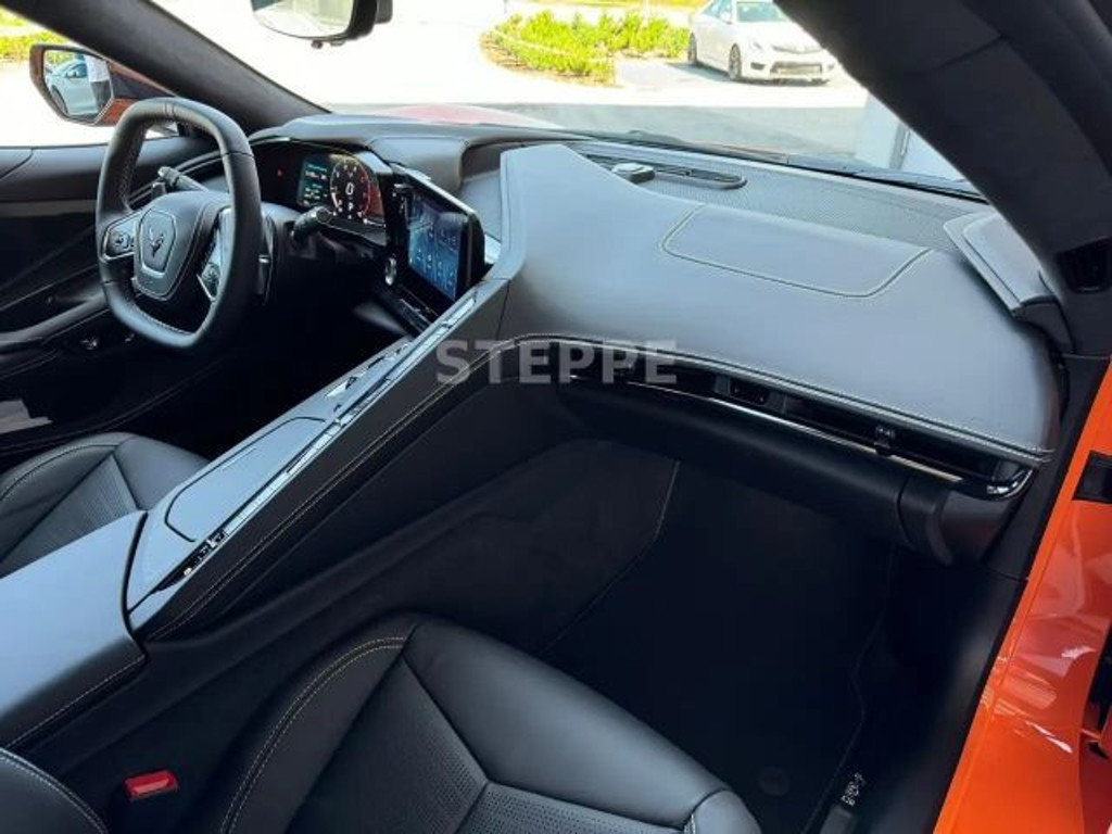 Corvette C8