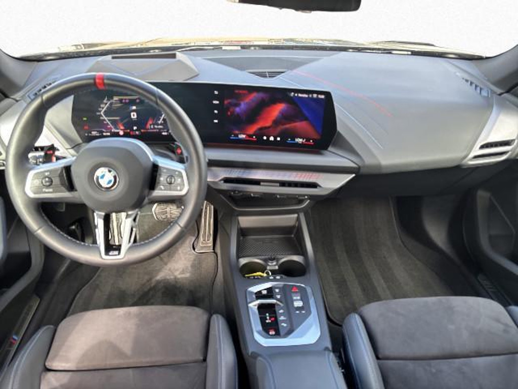 BMW M235