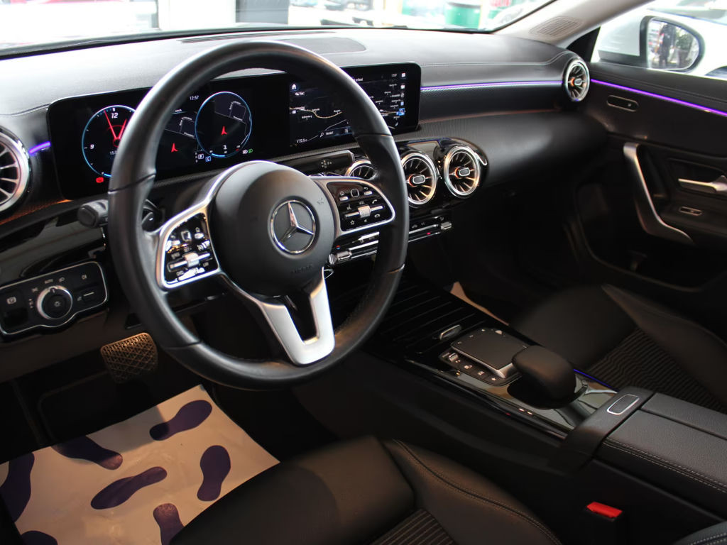 Mercedes-Benz CLA-Klasse