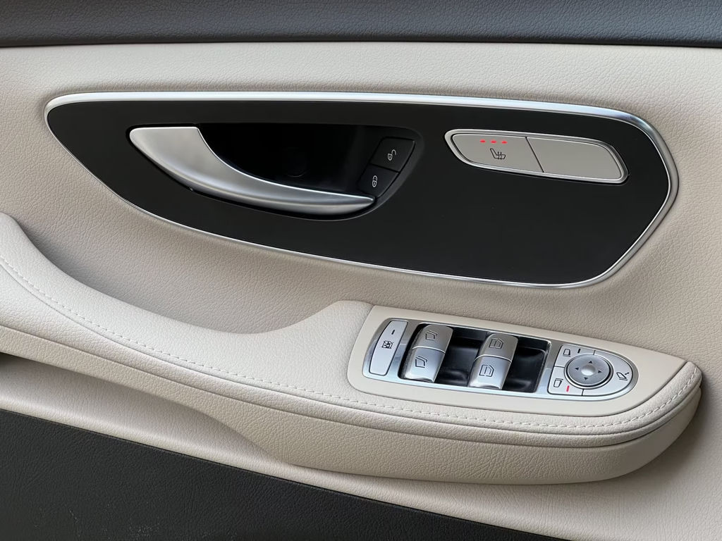 Mercedes-Benz Marco Polo