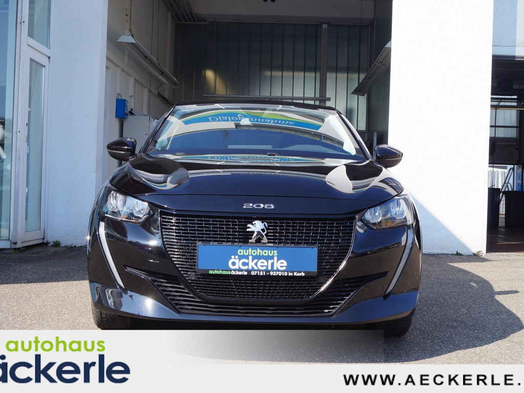 Peugeot e-208