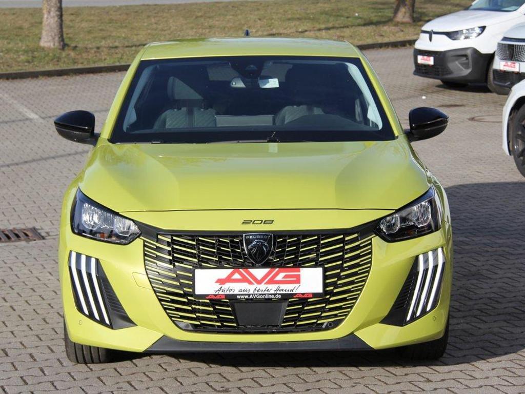 Peugeot 208 2025 Benzine