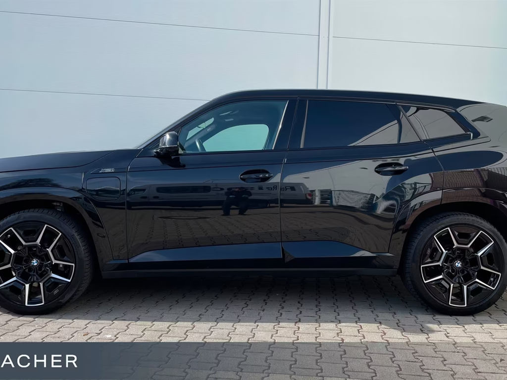 BMW XM