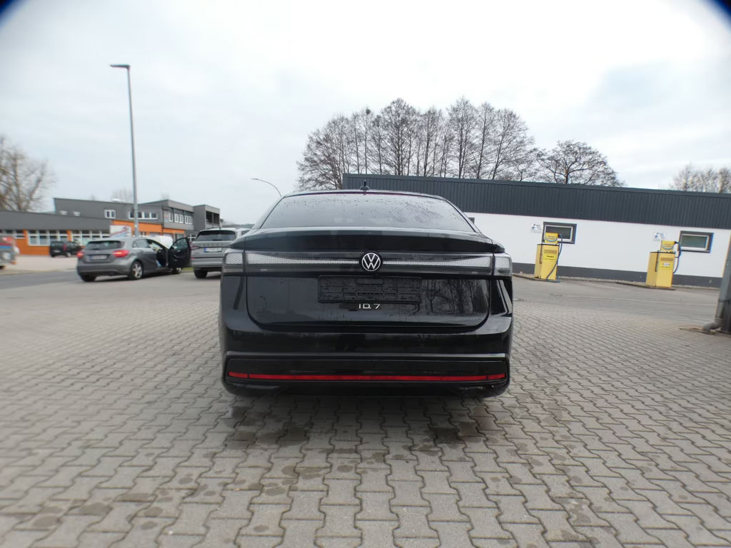 Volkswagen ID.7