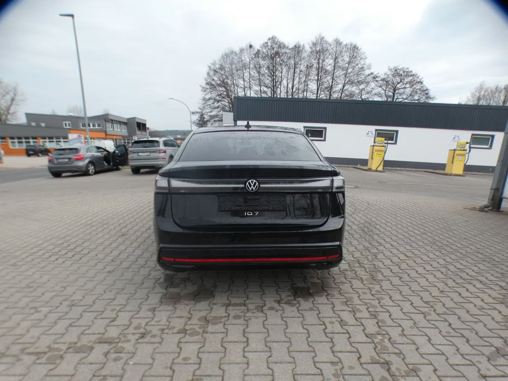 Volkswagen ID.7