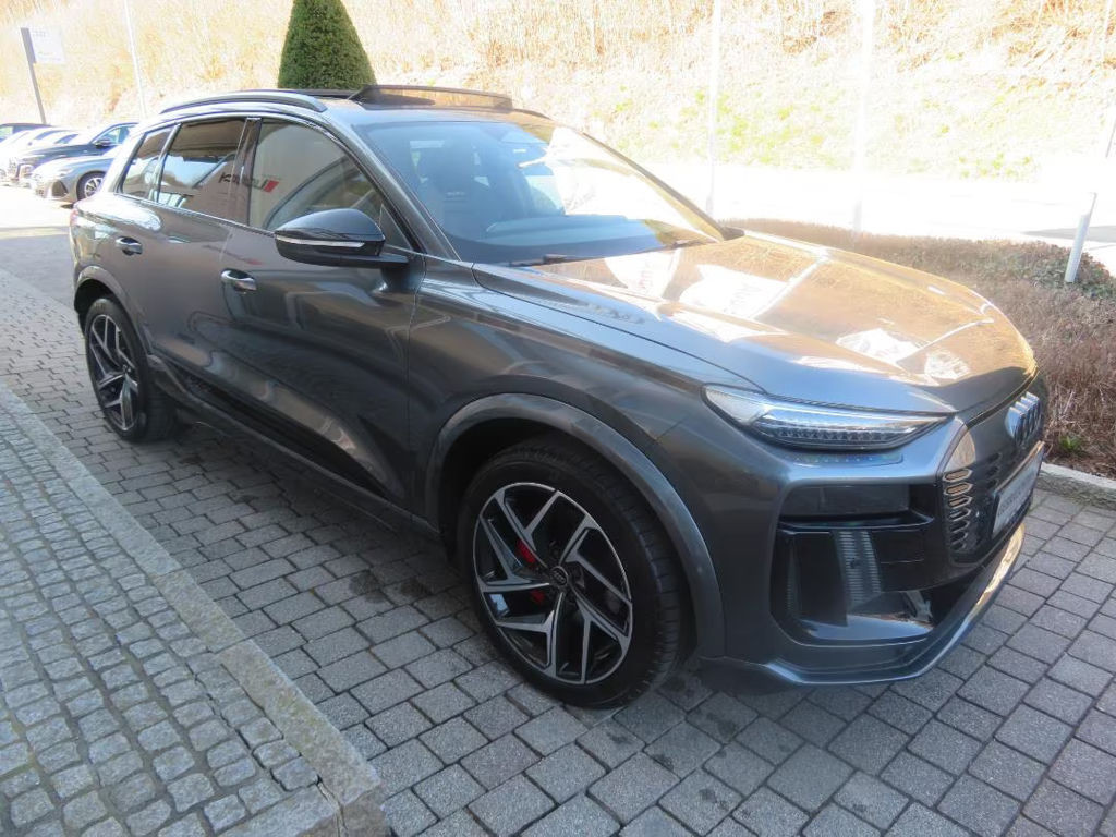 Audi Q6 e-tron