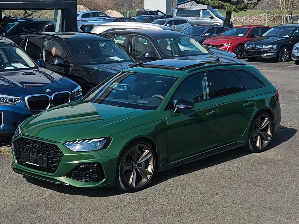 Audi RS4 2022 Benzine