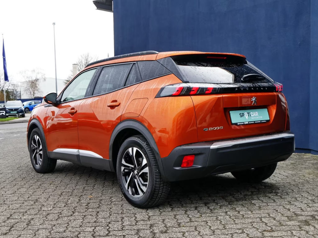 Peugeot e-2008