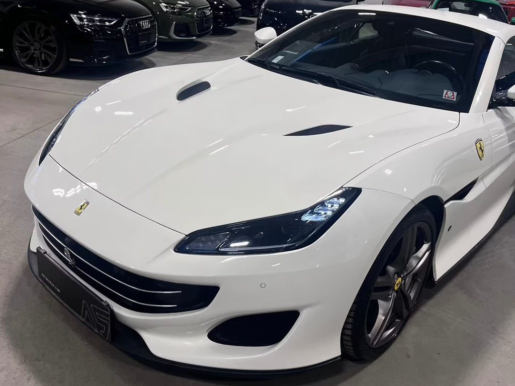 Ferrari Portofino 2021 Benzine