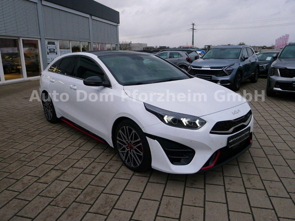 Kia ProCeed