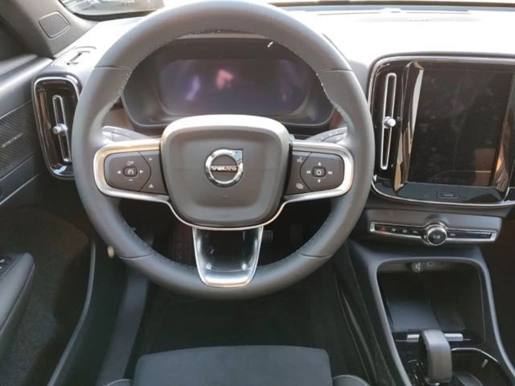 Volvo C40