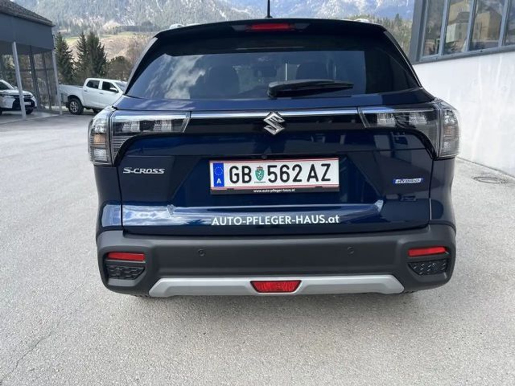Suzuki S-Cross