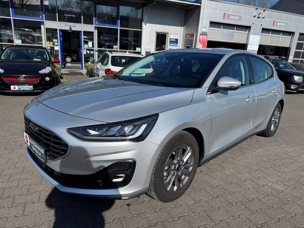Ford Focus 2023 Benzine