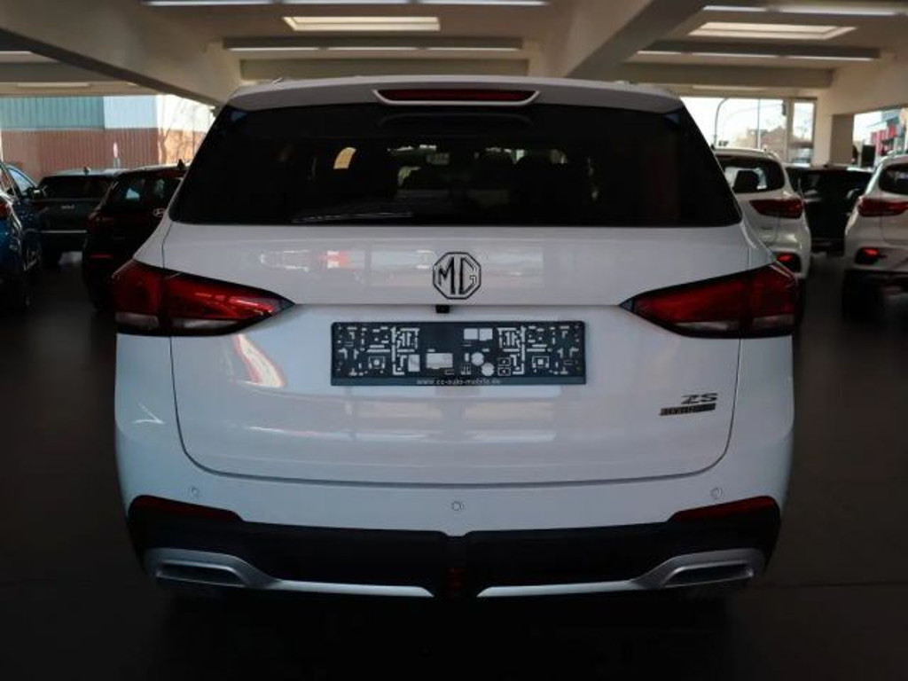 MG ZS