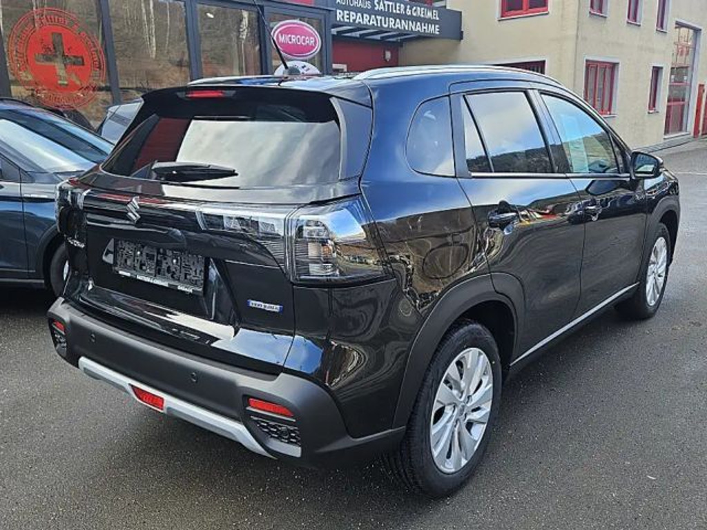 Suzuki S-Cross