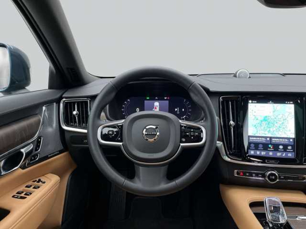 Volvo V90 Cross Country