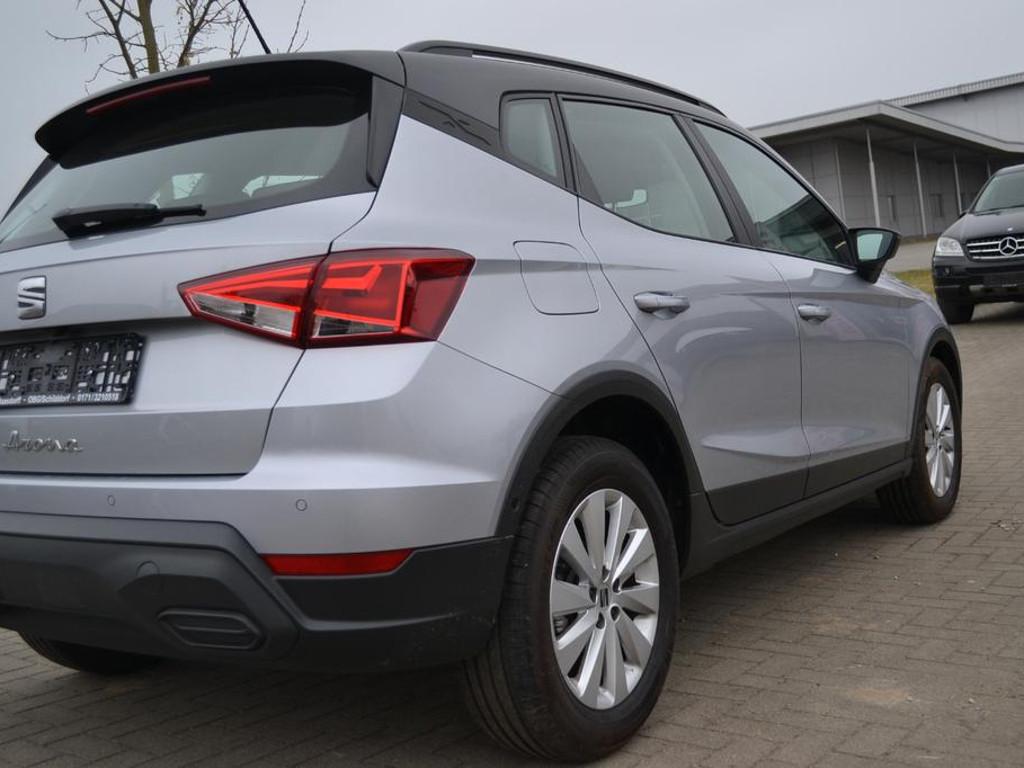 Seat Arona