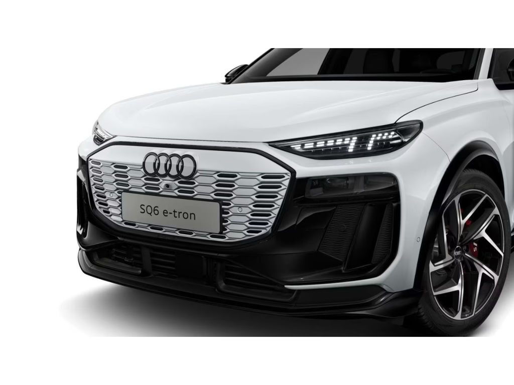 Audi SQ6 e-tron