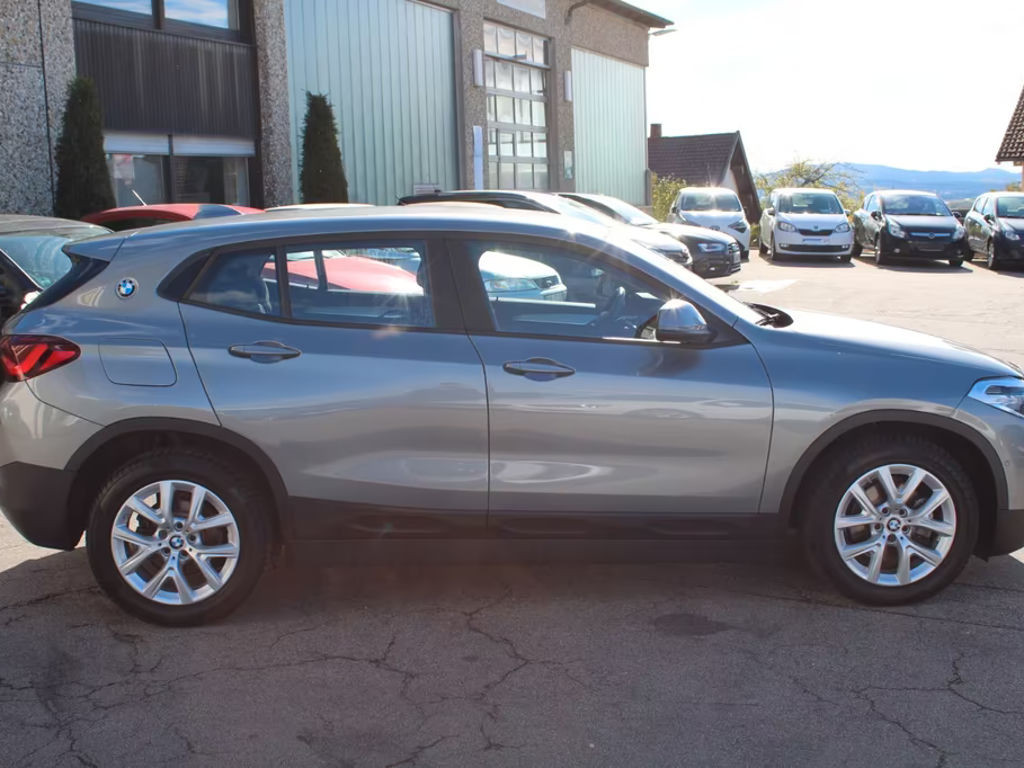 BMW X2