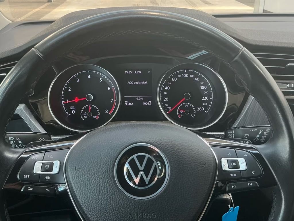 Volkswagen Touran