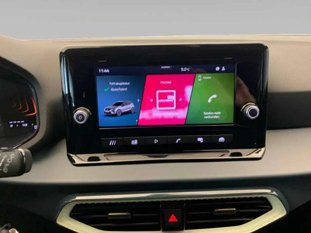 Seat Arona
