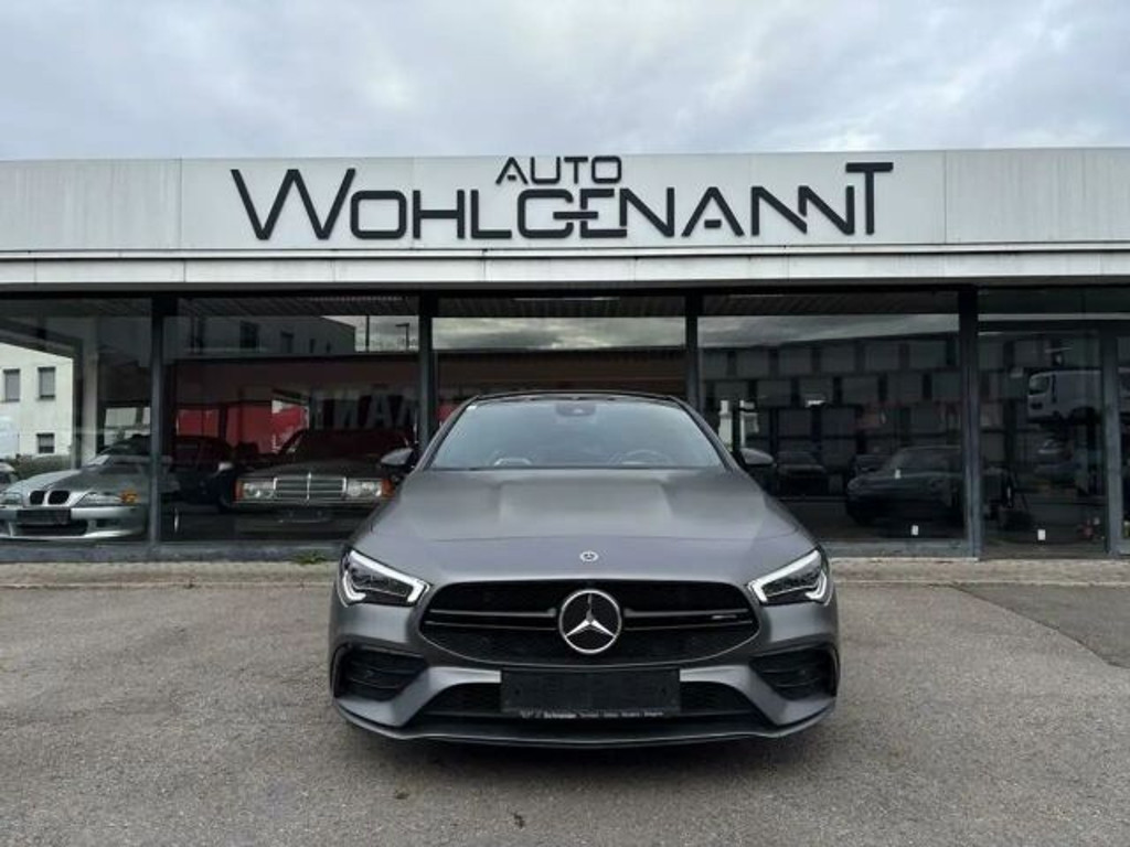 Mercedes-Benz CLA-Klasse 2022 Benzine