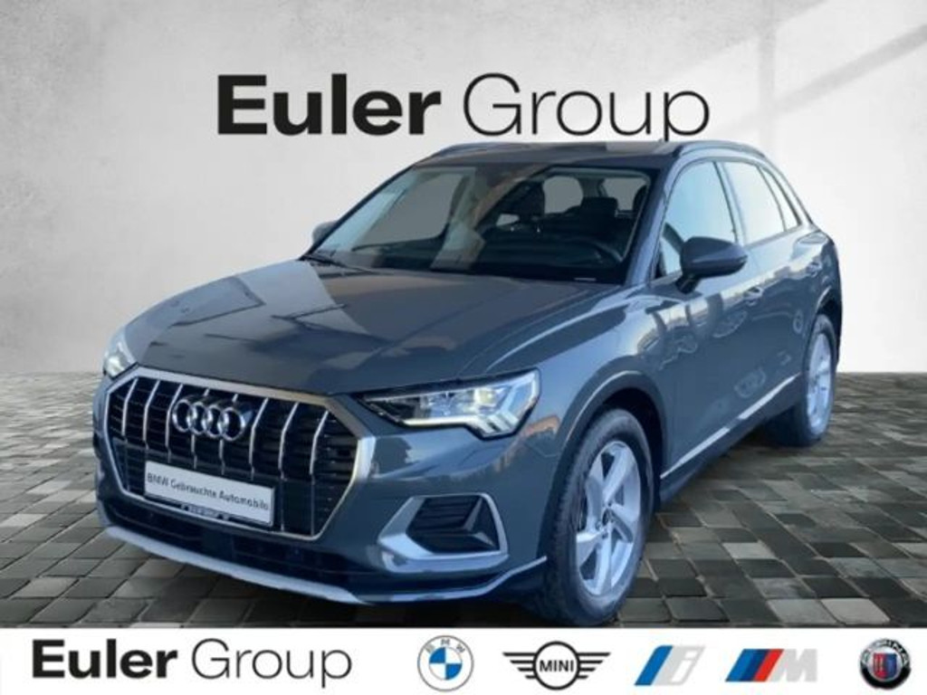 Audi Q3 2024 Benzine