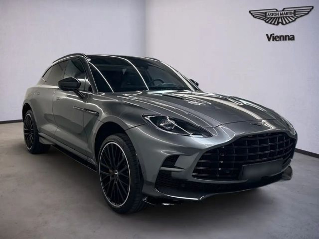 Aston Martin DBX