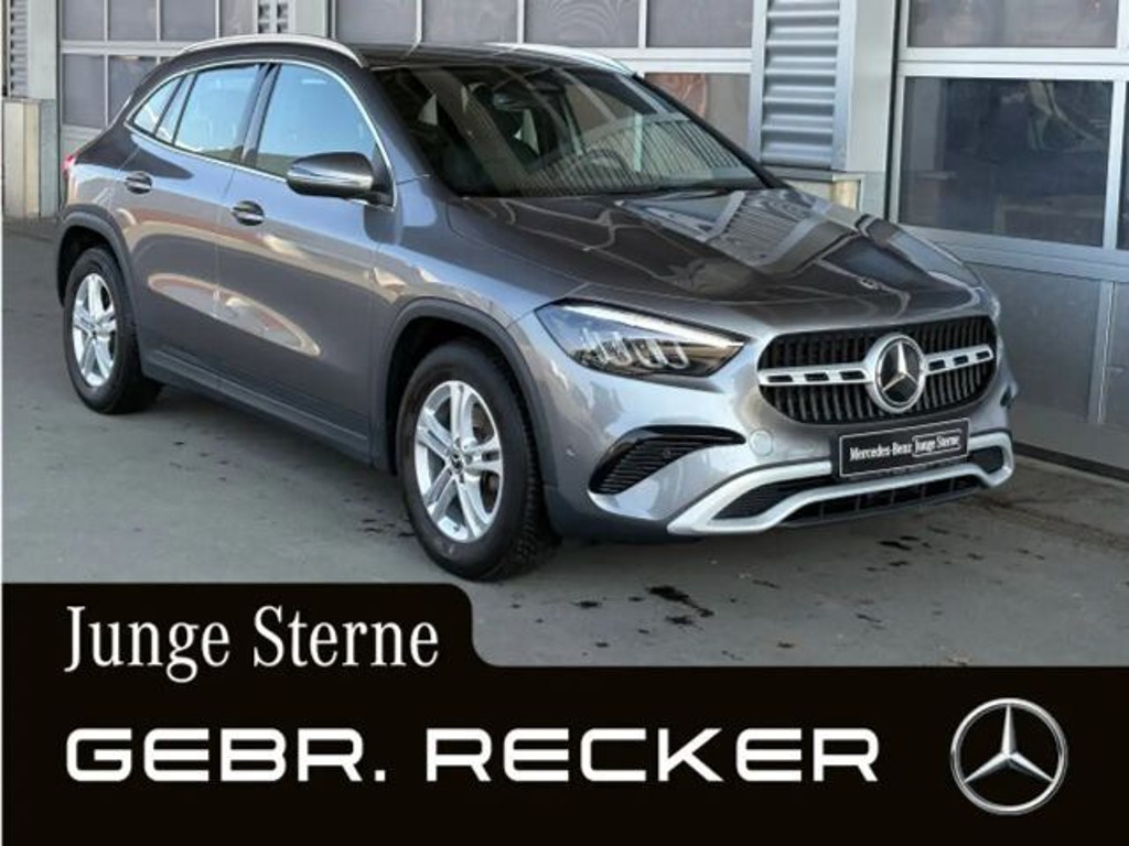 Mercedes-Benz GLA-Klasse 2024 Benzine
