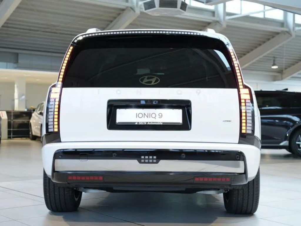 Hyundai IONIQ 9