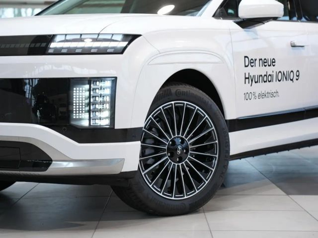 Hyundai IONIQ 9