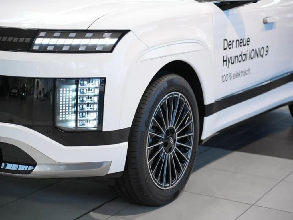 Hyundai IONIQ 9