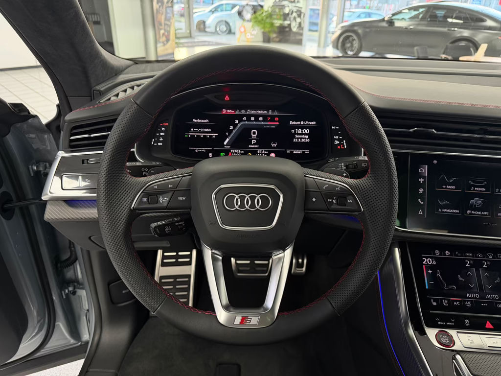 Audi SQ8