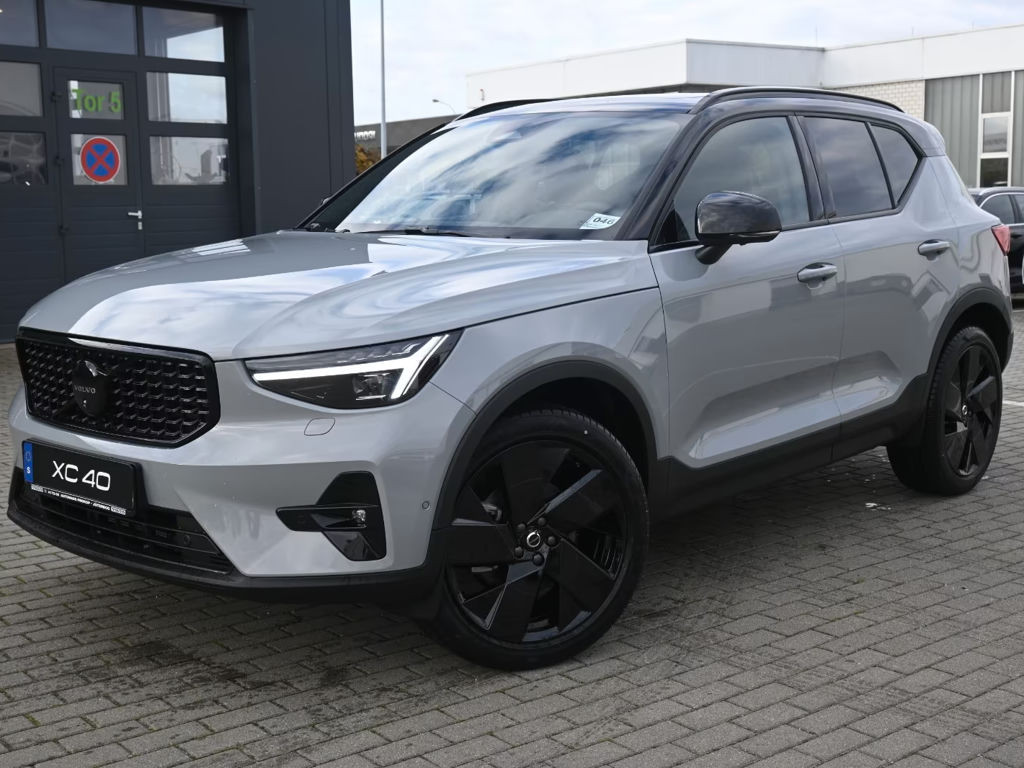 Volvo XC40 2025 Benzine