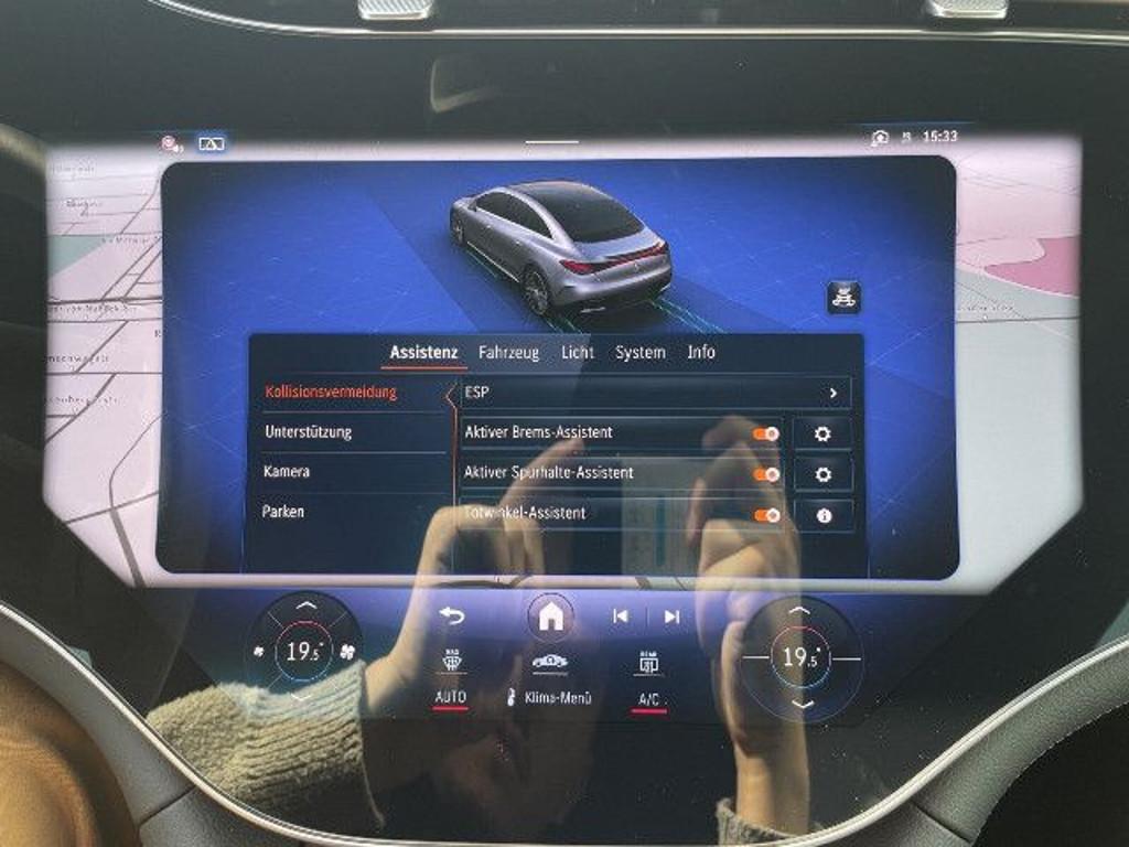 Mercedes-Benz EQE