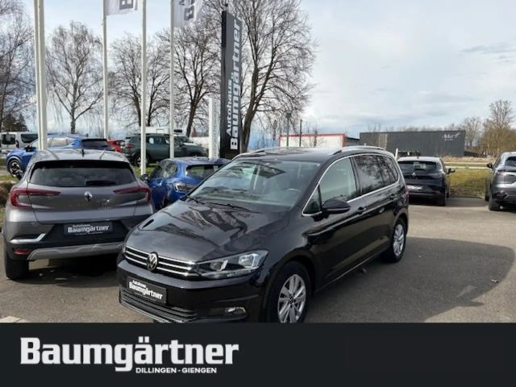 Volkswagen Touran 2023 Benzine