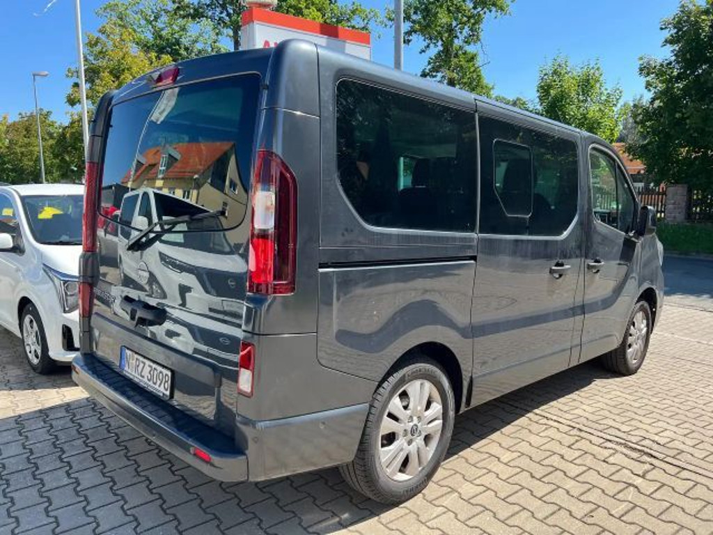 Nissan Primastar