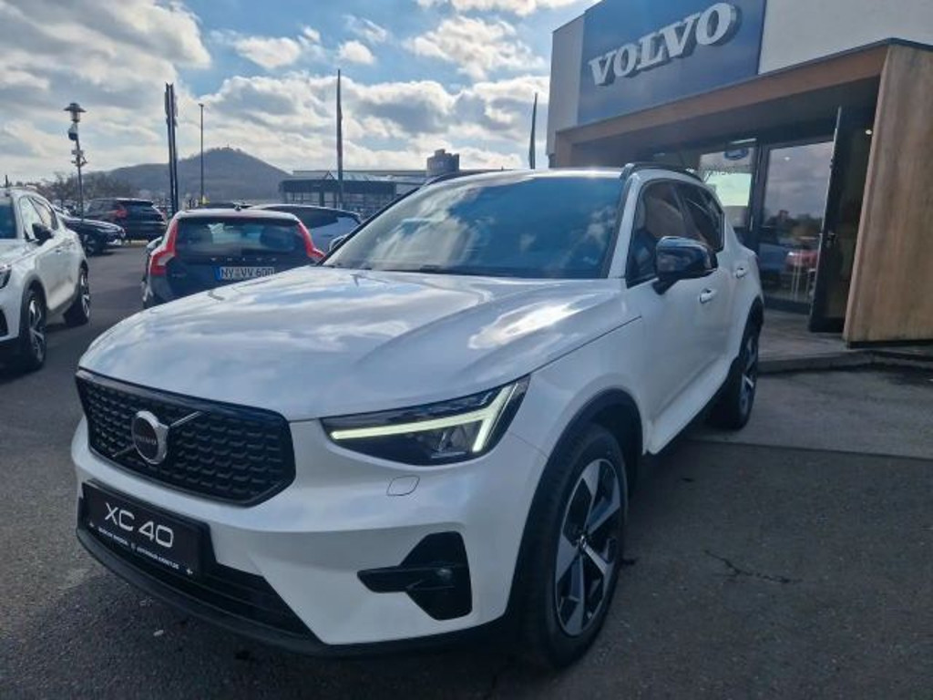 Volvo XC40 2024 Benzine