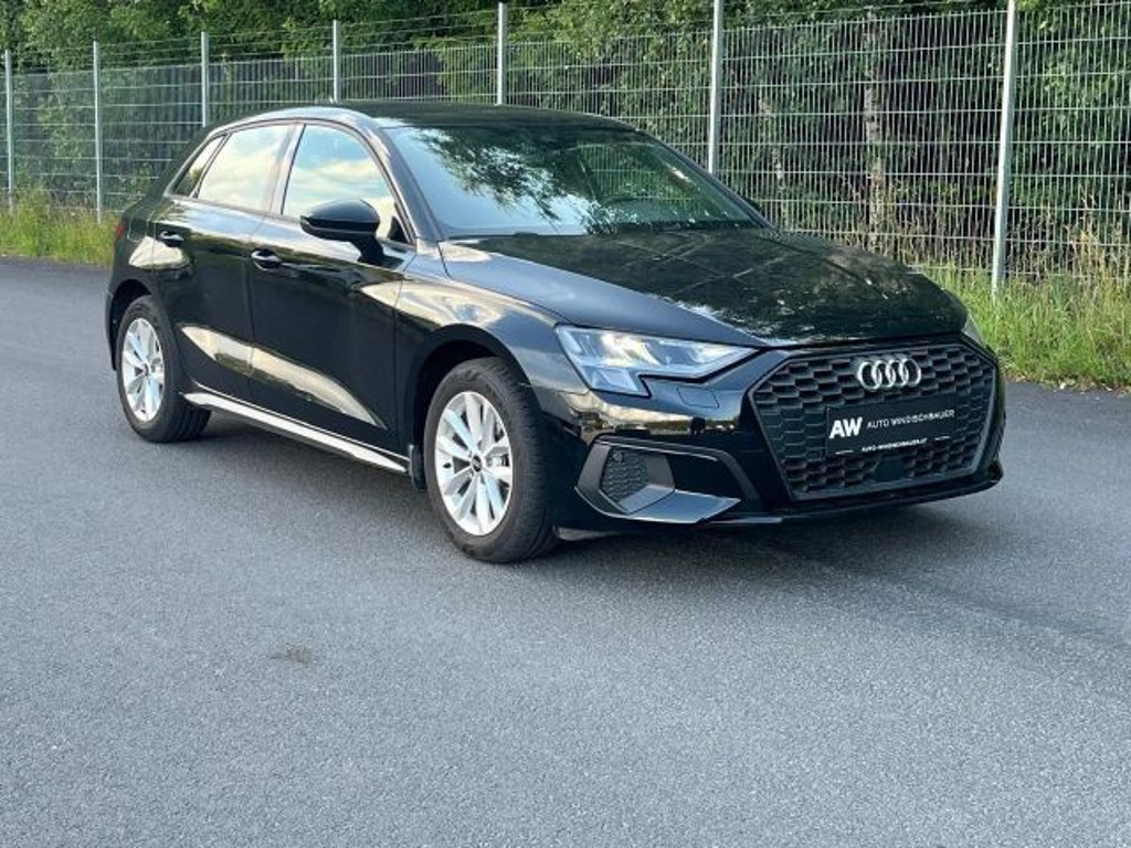 Audi A3 2023 Benzine