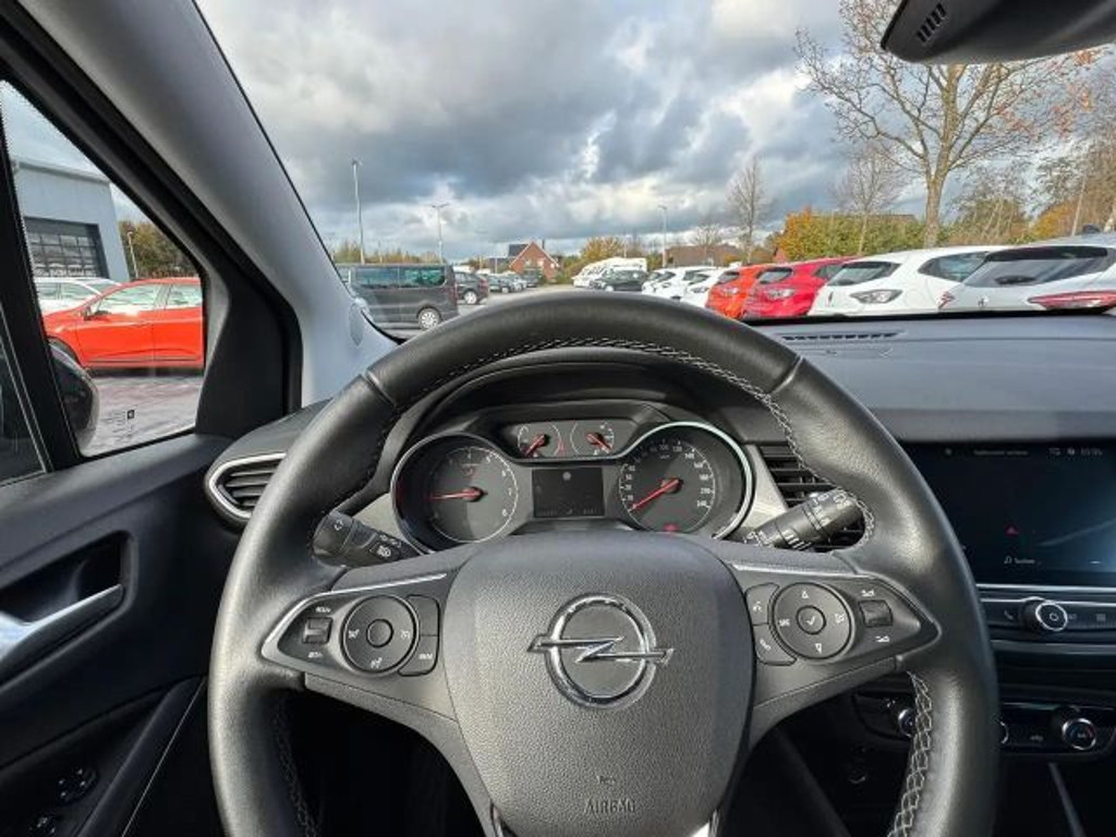Opel Crossland X