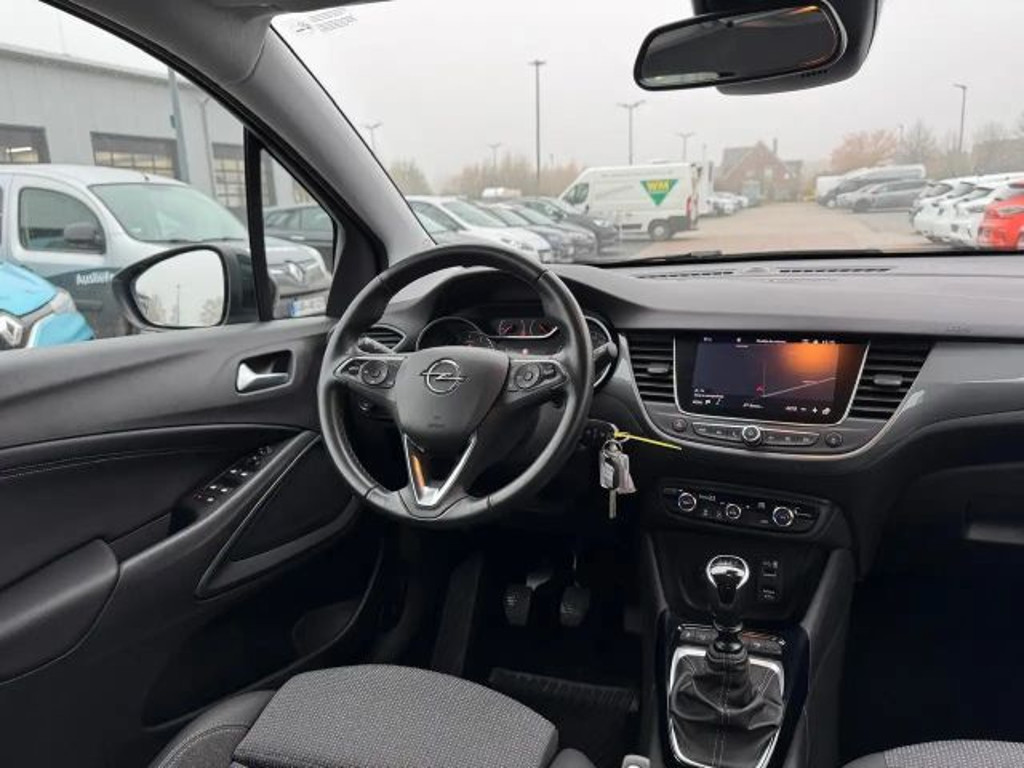 Opel Crossland X