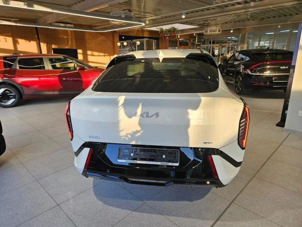 Kia EV4