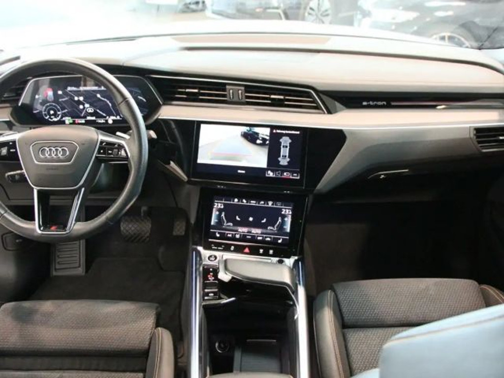 Audi e-tron