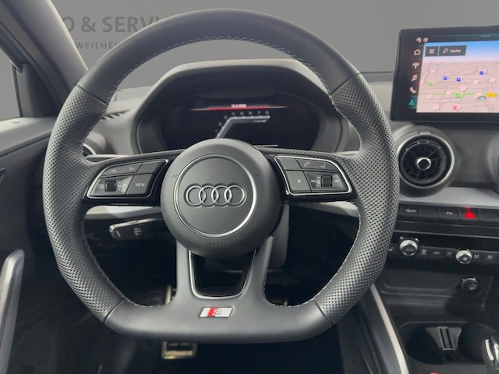 Audi SQ2