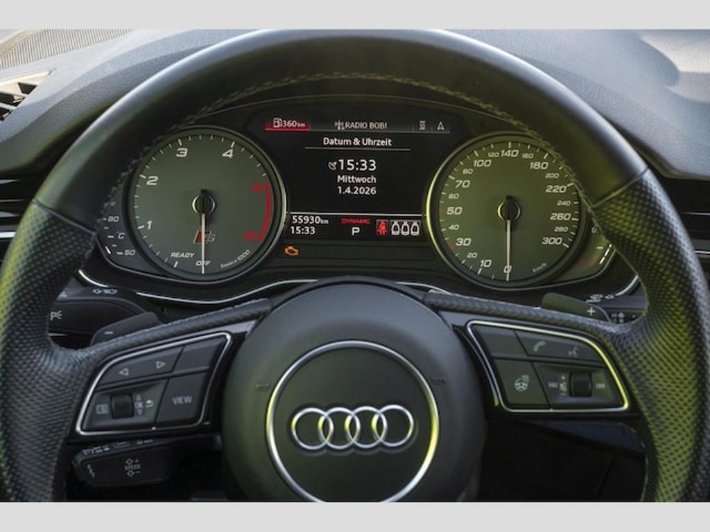 Audi S4