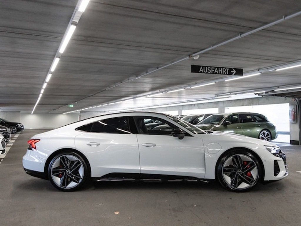 Audi e-tron GT