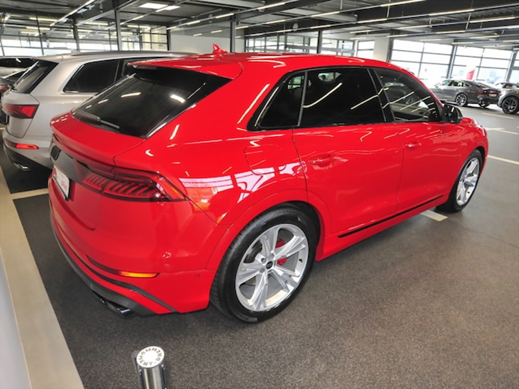 Audi SQ8
